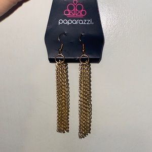 NEW GOLD DANGLE EARRINGS